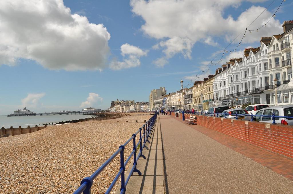 The Strand Hotel Torneo de Torneo de Eastbourne Exterior foto